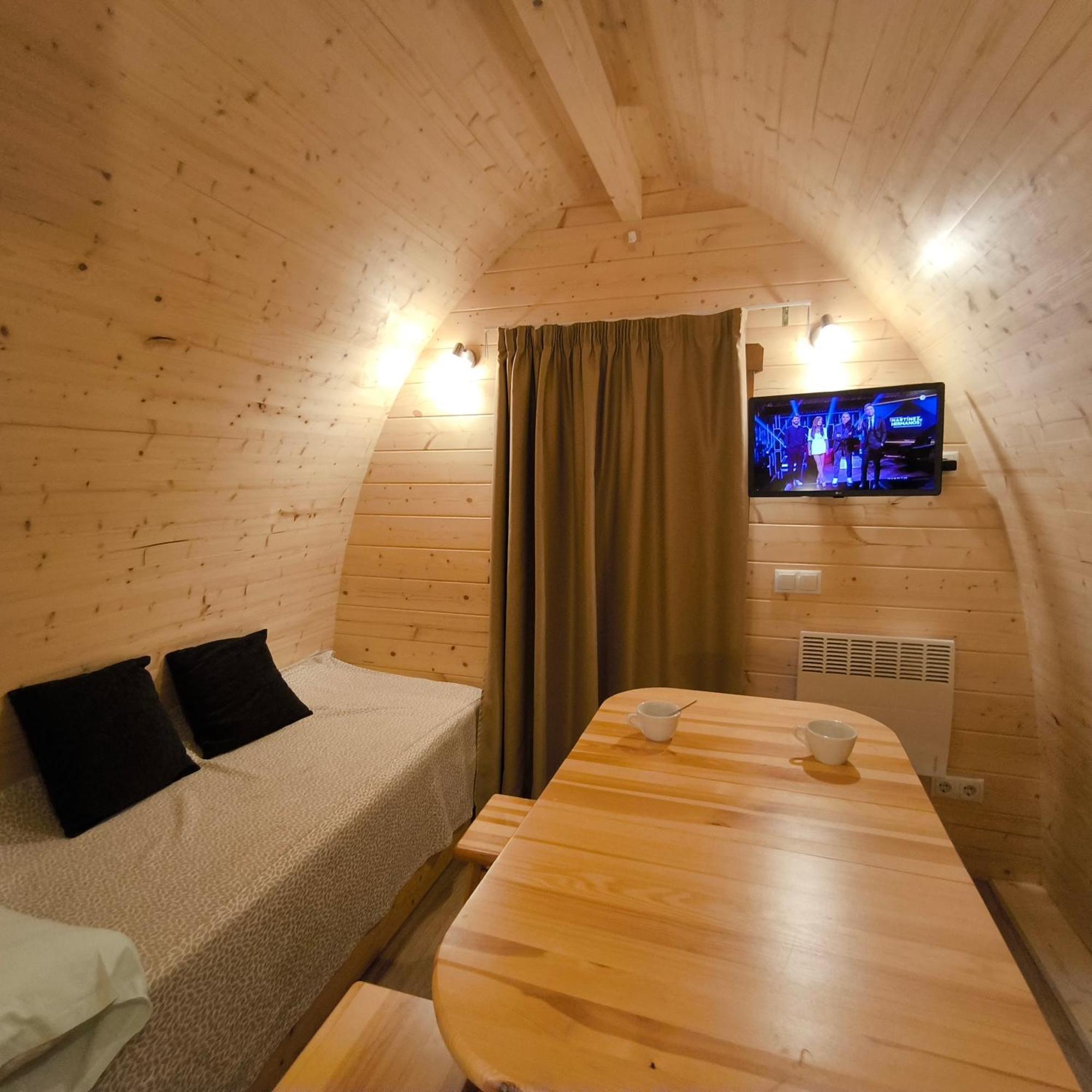 ホテル Teiraboa Base Camp アルスーア エクステリア 写真